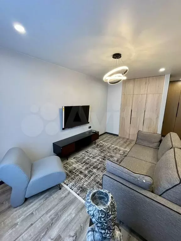 2-к. квартира, 52 м, 6/6 эт. - Фото 1