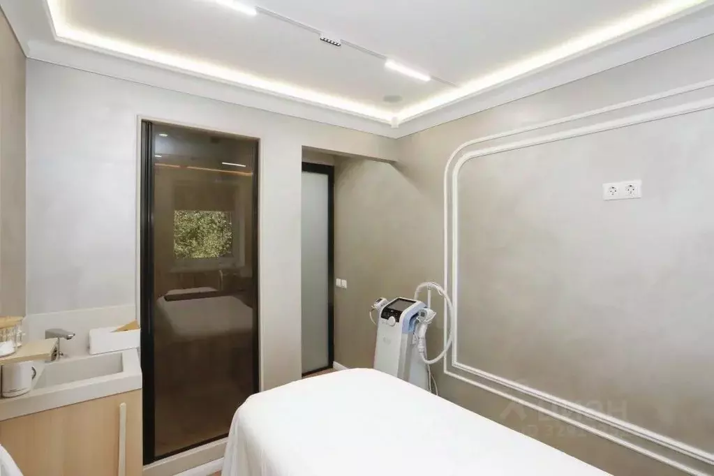 Помещение свободного назначения в Иркутская область, Иркутск ул. ... - Фото 1