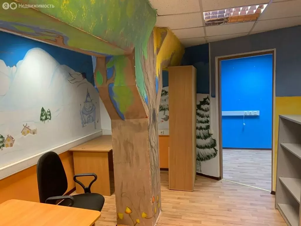 Помещение свободного назначения (240 м) - Фото 2