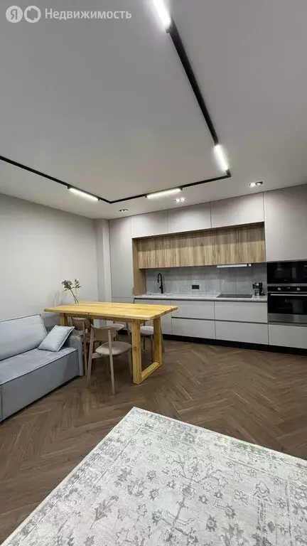 3-комнатная квартира: Иркутск, улица Юрия Левитанского, 8 (63.9 м) - Фото 2