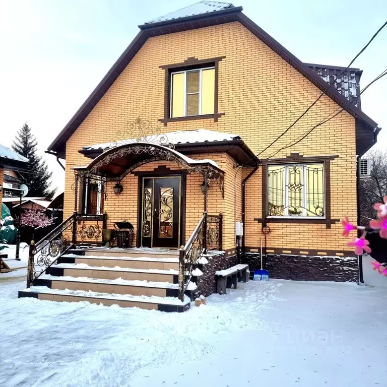 Дом в Омская область, Омск Порт-Артур мкр, ул. 5-я Марьяновская (171 ... - Фото 1