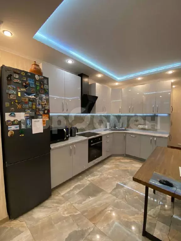 Продается 3-комнатная квартира - Фото 0