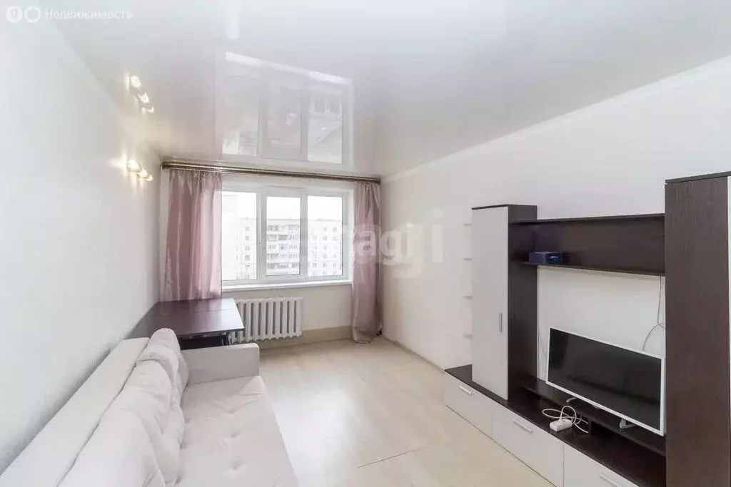 2-комнатная квартира: Тюмень, Ставропольская улица, 13 (53 м) - Фото 2