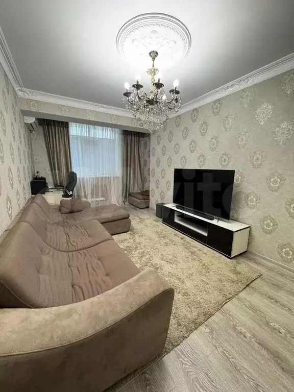 3-к. квартира, 90 м, 2/11 эт. - Фото 1
