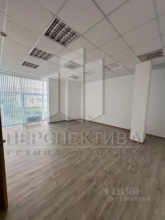 Офис в Краснодарский край, Новороссийск ул. Советов, 55к2 (93 м) - Фото 2