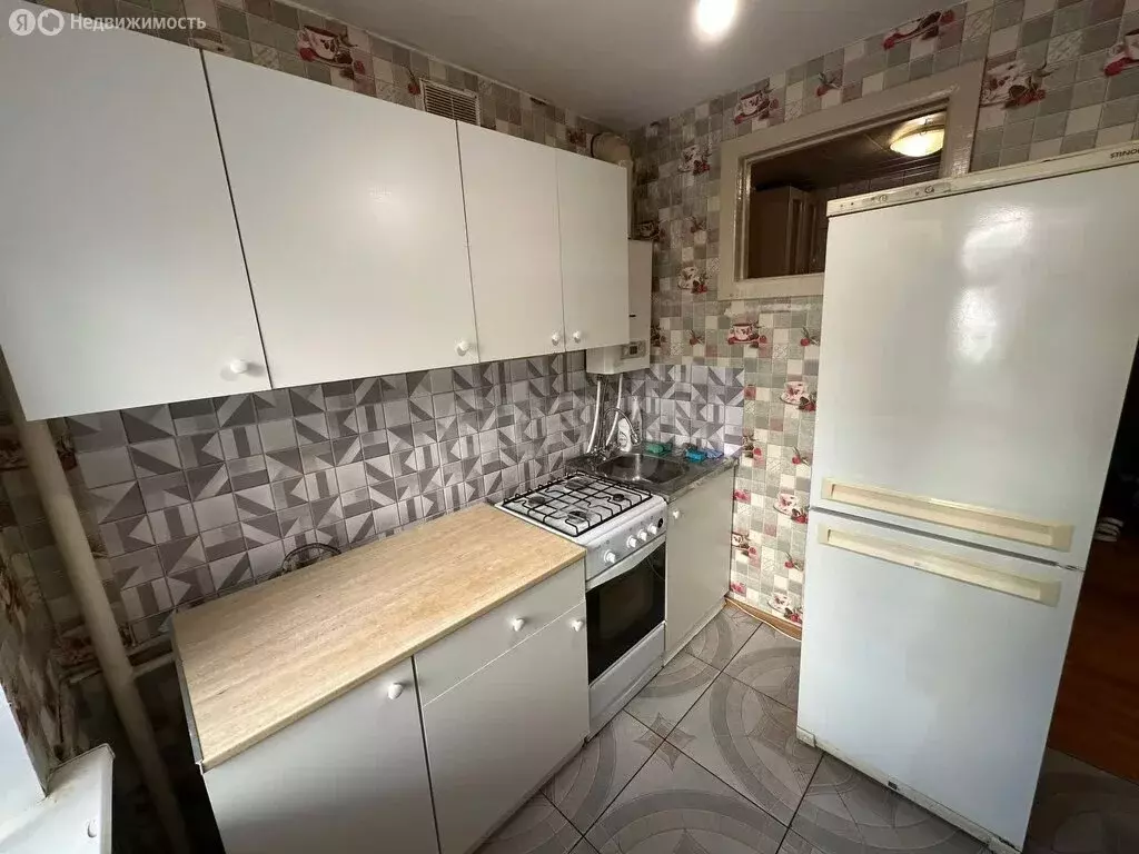 1-комнатная квартира: Саратов, улица имени Н.Е. Жуковского, 19 (31 м) - Фото 0