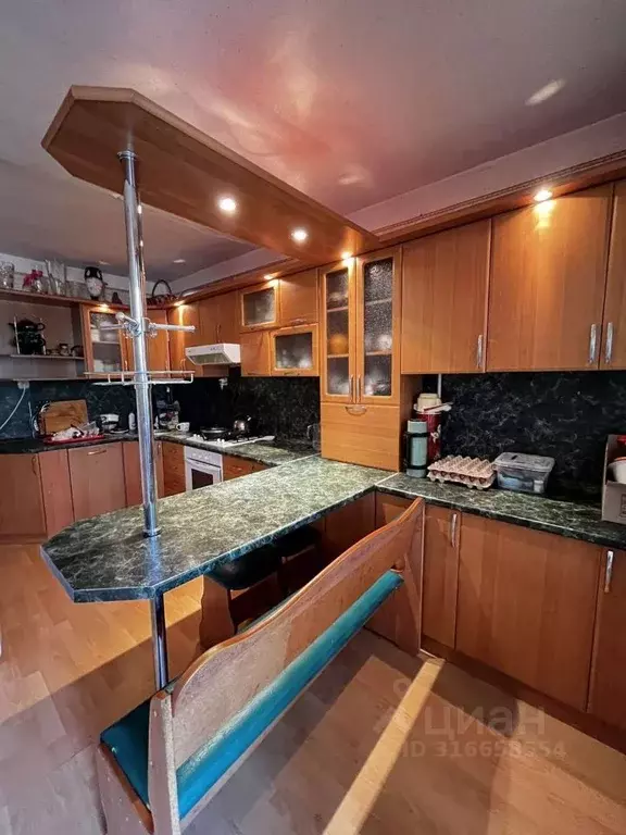 3-к кв. Ставропольский край, Железноводск ул. Суворова (73.0 м) - Фото 1