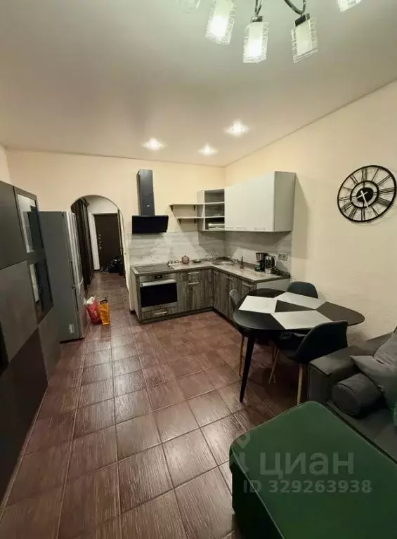 2-к кв. Санкт-Петербург ул. Оптиков, 45к2 (44.5 м) - Фото 1