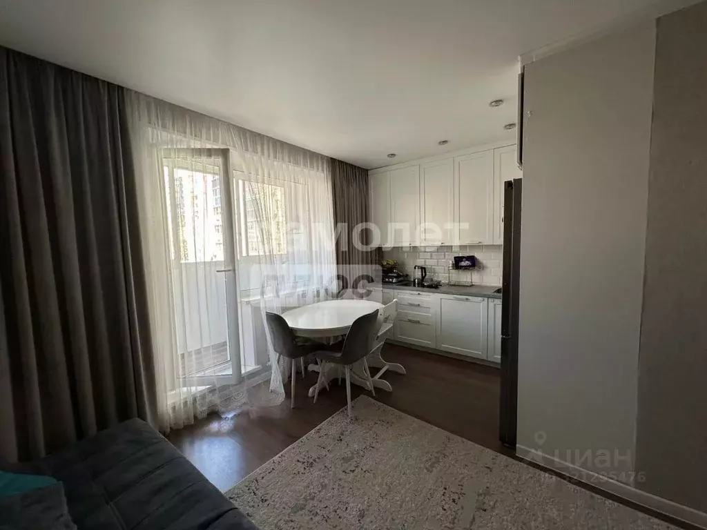 2-к кв. Челябинская область, Челябинск ул. Петра Сумина, 24 (54.5 м) - Фото 2