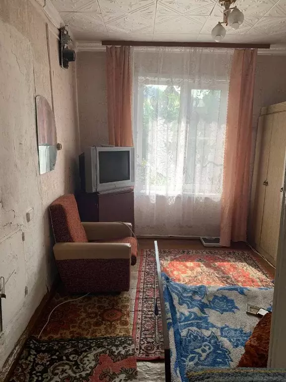 2-к кв. Красноярский край, Красноярск Базайская ул., 229 (42.0 м) - Фото 1