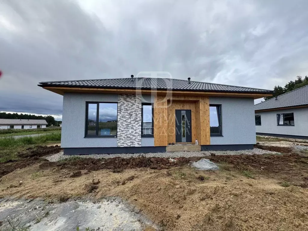 Дом в Свердловская область, Белоярский муниципальный округ, пос. ... - Фото 1