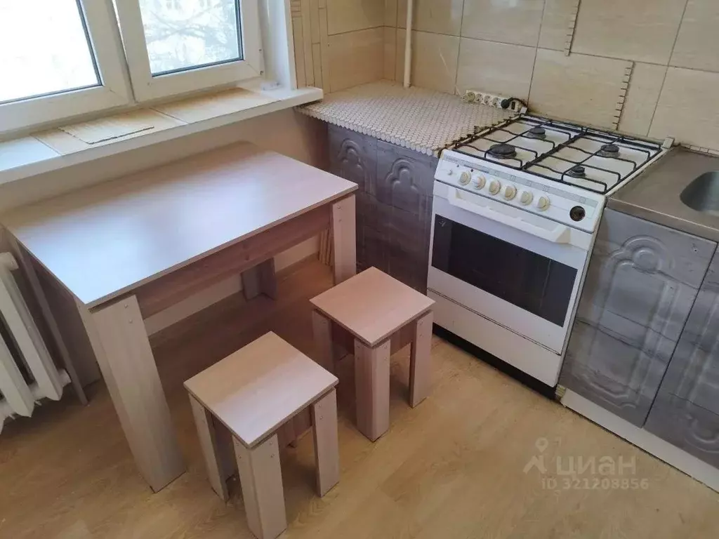 3-к кв. Башкортостан, Уфа ул. Александра Невского, 5 (58.1 м) - Фото 1