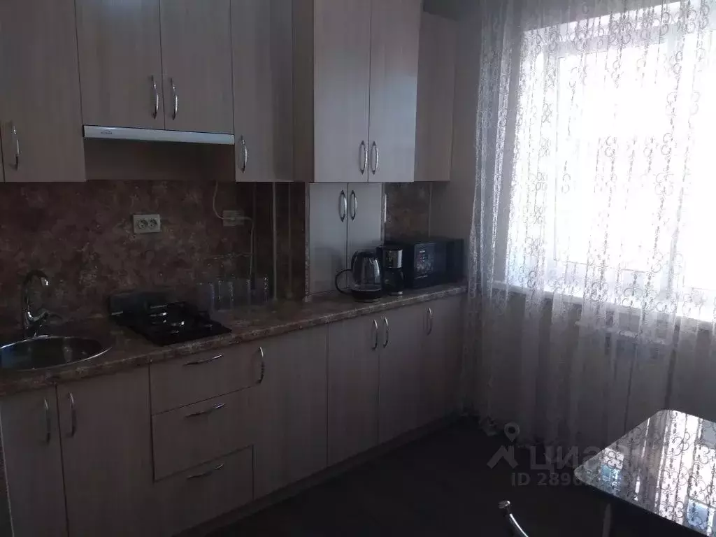 1-к кв. Ростовская область, Каменск-Шахтинский Красная ул., 35/2 (32.0 ... - Фото 0