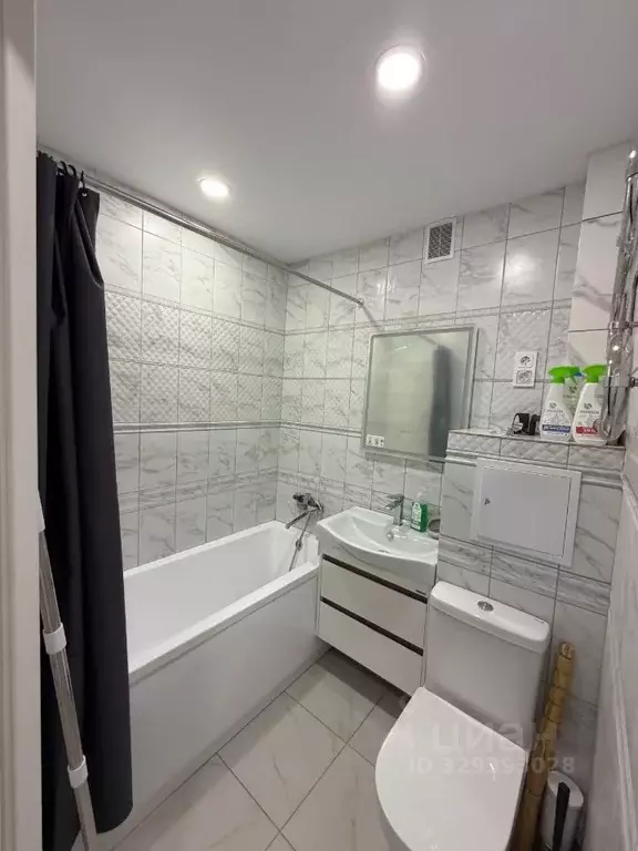 1-к кв. Ленинградская область, Ивангород Кингисеппский район, ш. ... - Фото 2