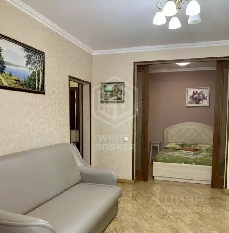 2-к кв. Крым, Ялта ул. Тренева, 3 (43.0 м) - Фото 0