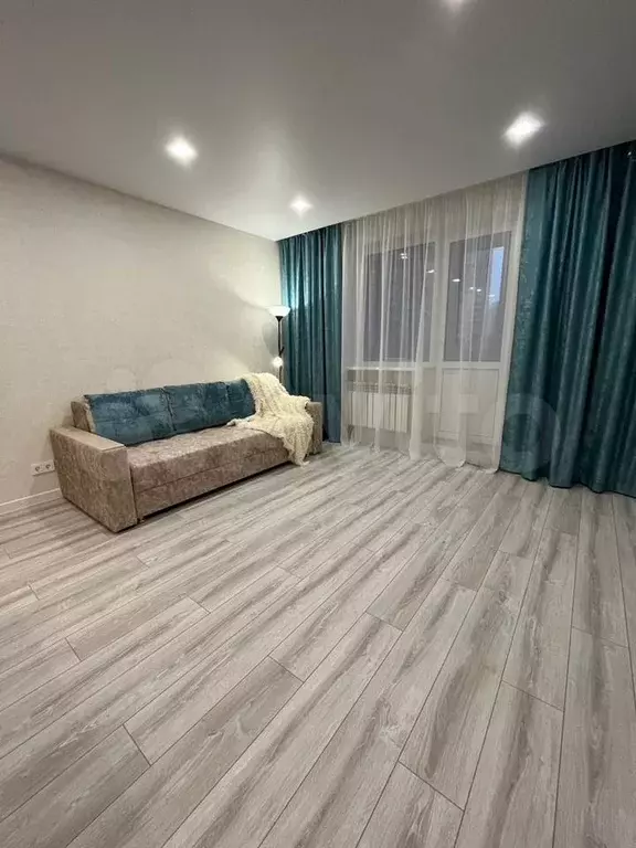 Квартира-студия, 32 м, 17/25 эт. - Фото 1