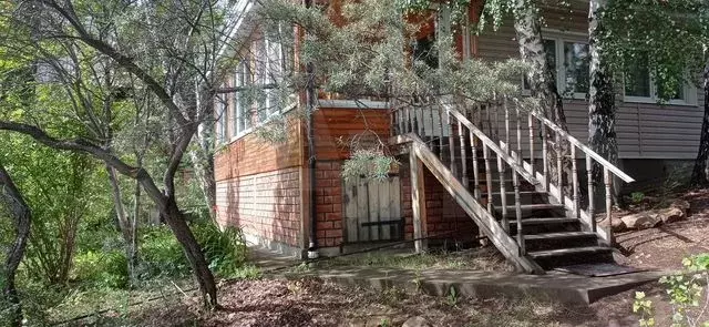 Дача 105 м на участке 10 сот. - Фото 0