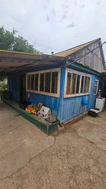 Дом в Астраханская область, Икрянинский район, Красные Баррикады рп ... - Фото 2