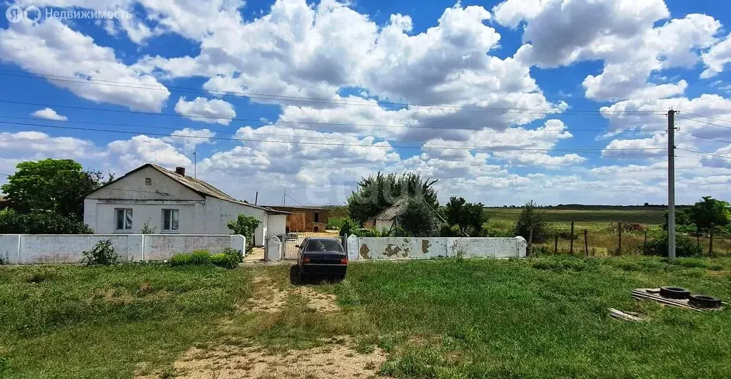 Дом в Сакский район, Виноградовское сельское поселение, село Ветровка, ... - Фото 0