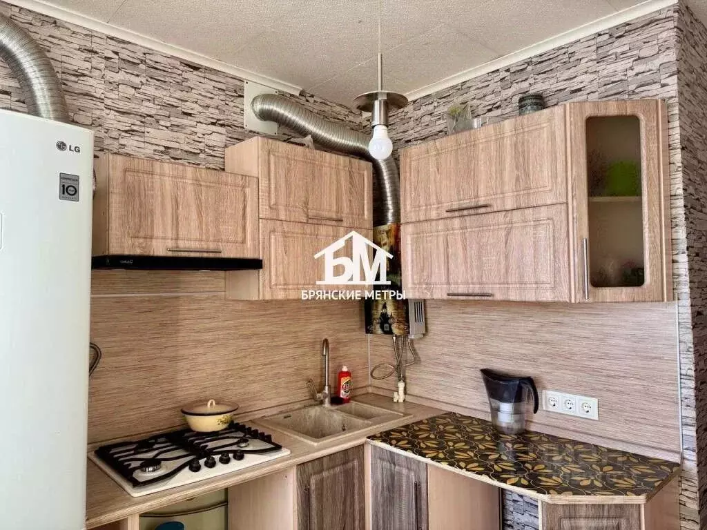 1-к кв. Брянская область, Брянск Новозыбковская ул., 9 (31.0 м) - Фото 1