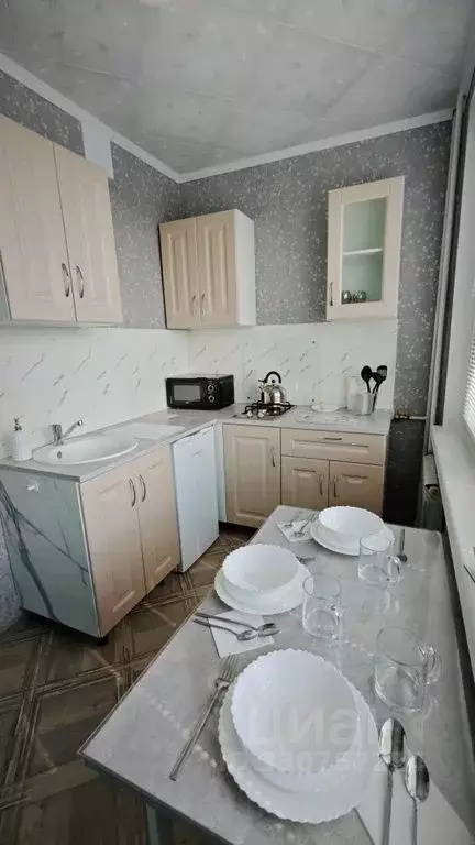 2-к кв. Ленинградская область, Тихвин 5-й мкр, 21 (44.0 м) - Фото 2