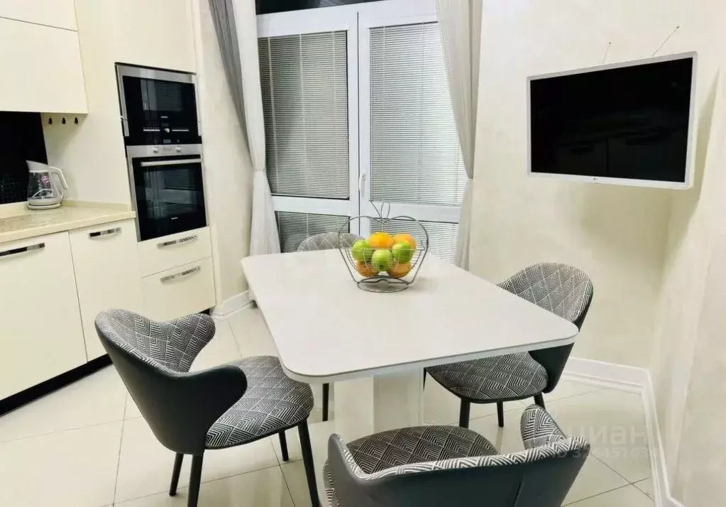 3-к кв. Калининградская область, Калининград ул. Юрия Гагарина, 7 ... - Фото 2