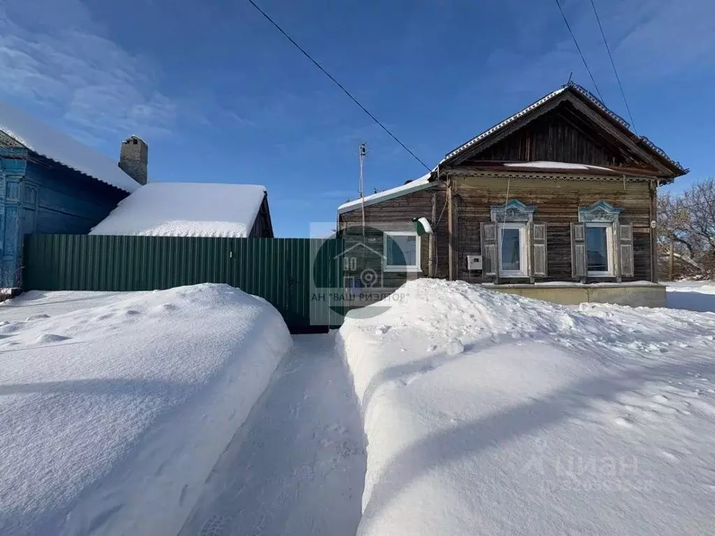 Дом в Саратовская область, Вольский район, Терсинское муниципальное ... - Фото 1
