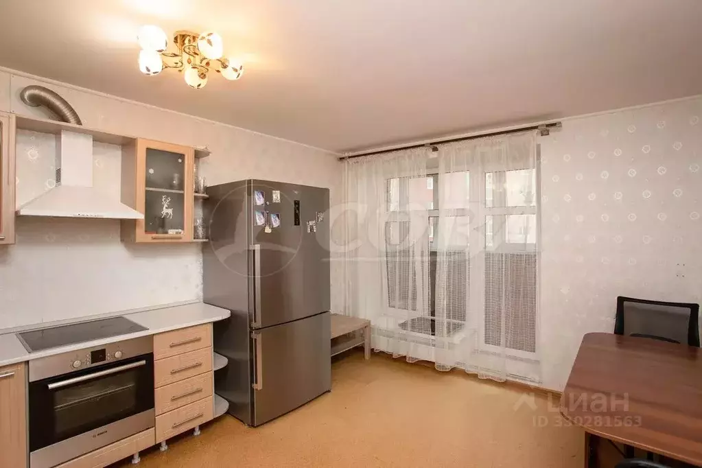 1-к кв. Тюменская область, Тюмень ул. Василия Гольцова, 10 (57.7 м) - Фото 2