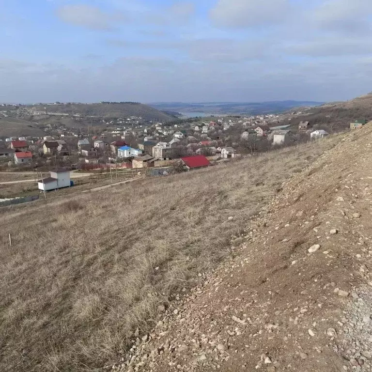 Участок в Крым, Симферопольский район, Трудовское с/пос, Надежда СПК  ... - Фото 1