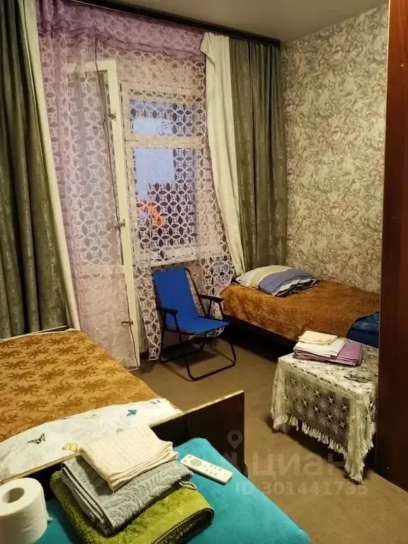 Комната Мурманская область, Кировск Ленинградская ул., 21 - Фото 0