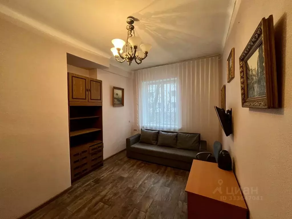 Комната Москва ул. Усачева, 62 (18.0 м) - Фото 2