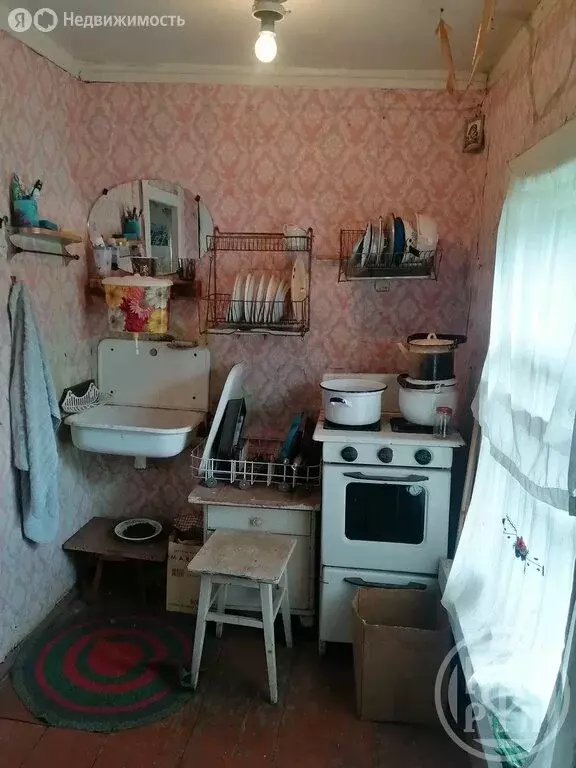 Дом в Скребловское сельское поселение, деревня Невежицы (50 м) - Фото 1
