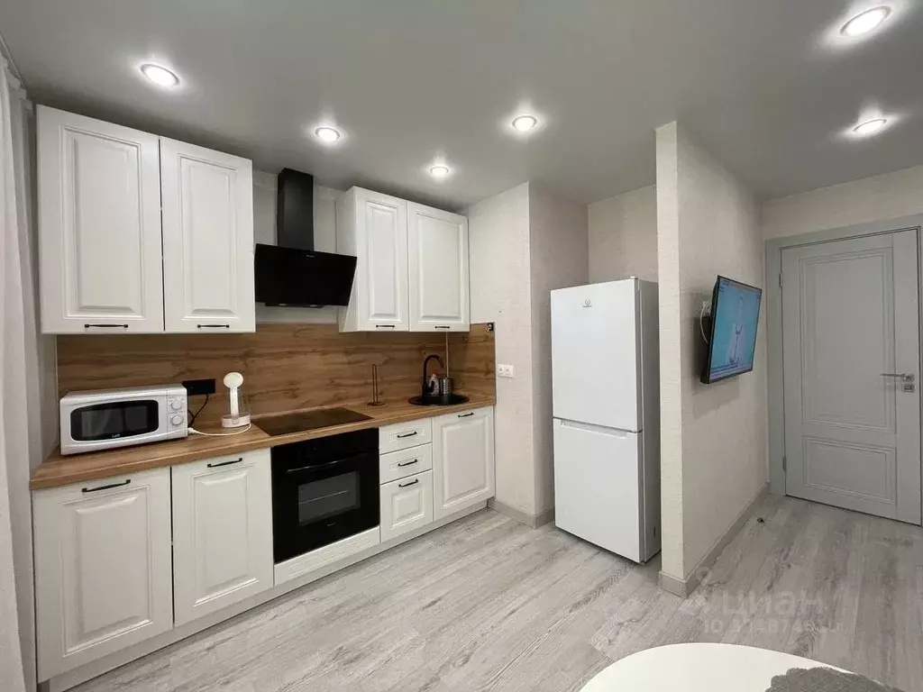 1-к кв. Самарская область, Самара Революционная ул., 101Г (50.0 м) - Фото 2