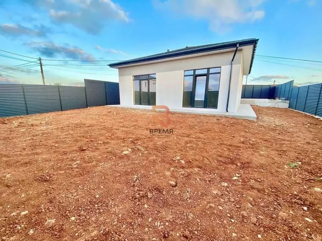 Дом в Севастополь Ленинский муниципальный округ,  (81 м) - Фото 1