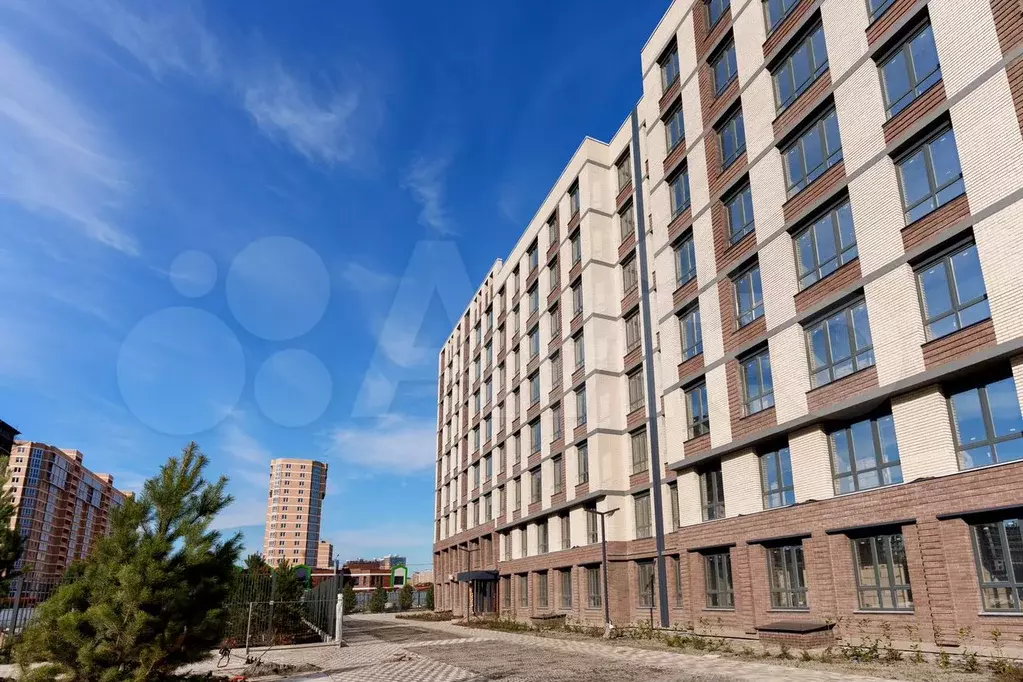2-к. квартира, 63,7 м, 1/9 эт. - Фото 0