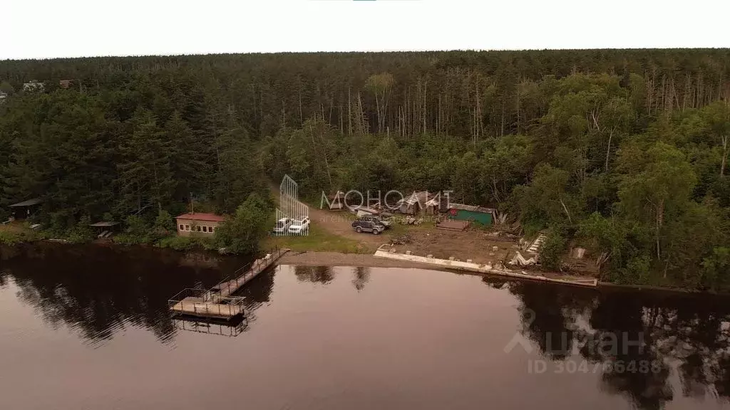 Участок в Сахалинская область, Корсаковский городской округ, с. ... - Фото 0