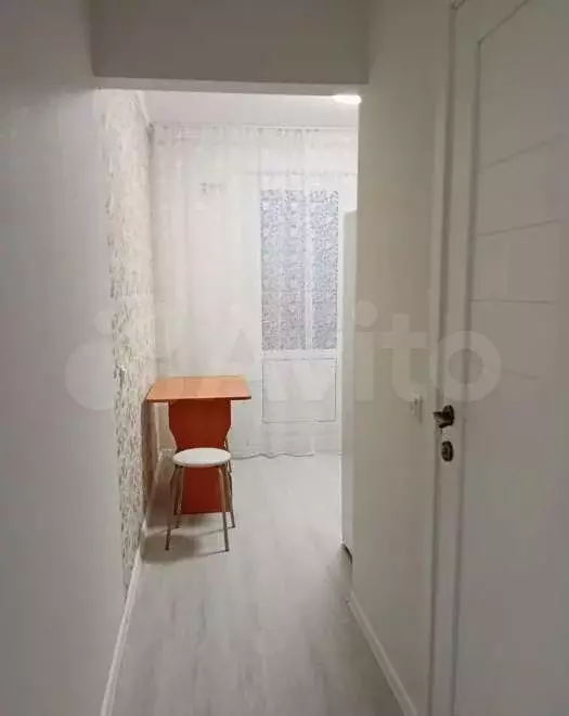 1-к. квартира, 32 м, 9/10 эт. - Фото 1