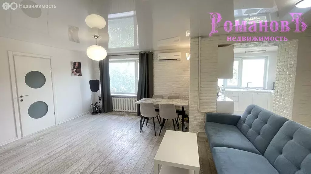 3-комнатная квартира: Ставрополь, Гражданская улица, 3А (73 м) - Фото 0