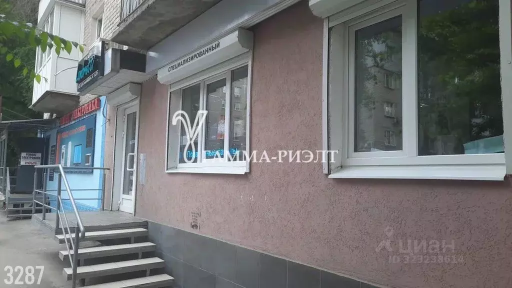 Помещение свободного назначения в Саратовская область, Саратов ул. ... - Фото 1