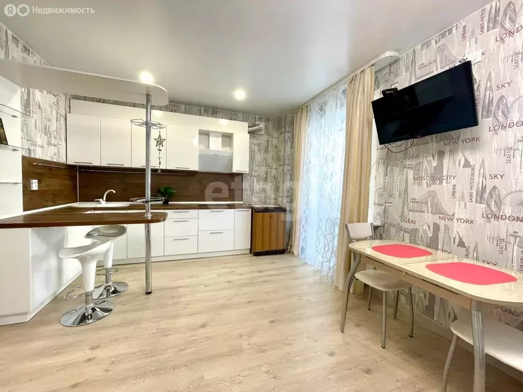 1-комнатная квартира: Сыктывкар, Октябрьский проспект, 220 (37.1 м) - Фото 2