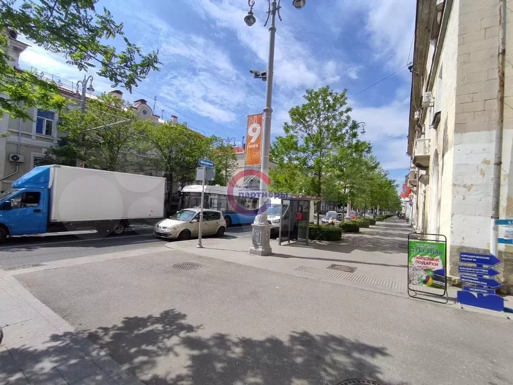 Продам помещение свободного назначения, 30.3 м - Фото 0