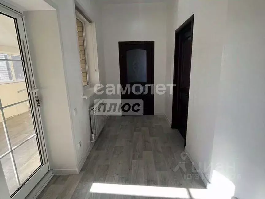 Дом в Калмыкия, Элиста Гвардейская ул. (120 м) - Фото 2