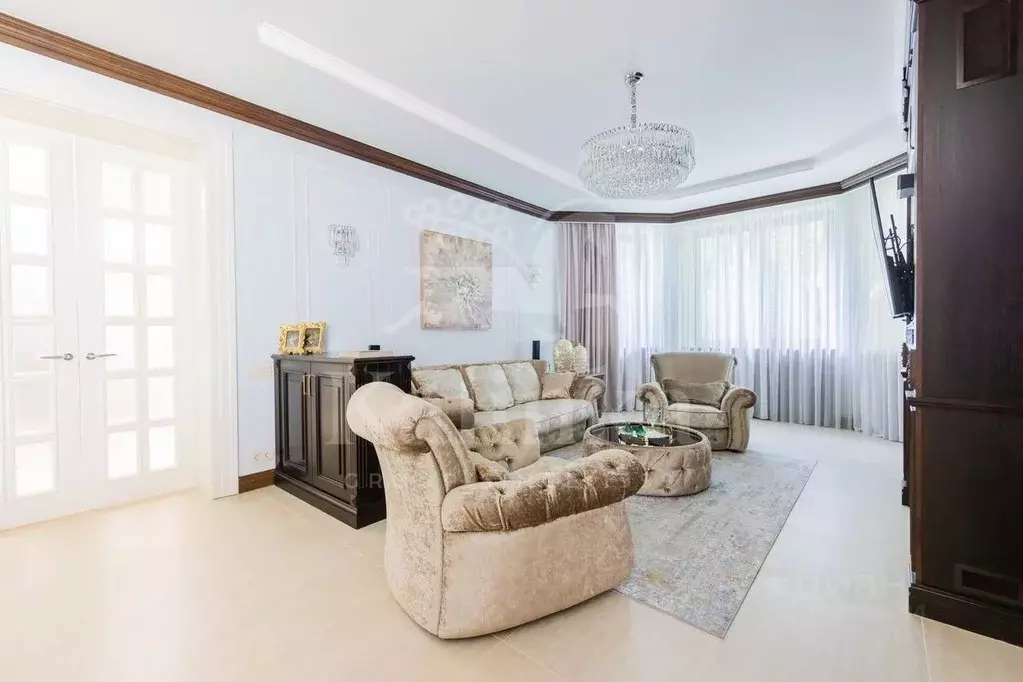 Дом в Московская область, Одинцовский городской округ, д. Барвиха, ... - Фото 1