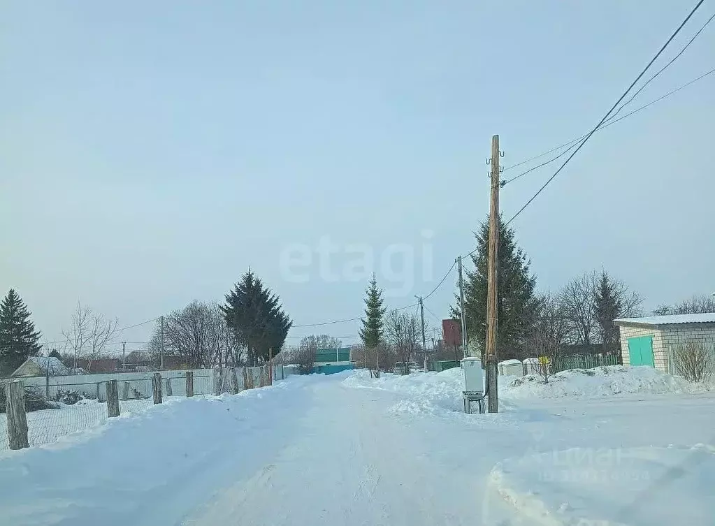 Участок в Татарстан, Лаишевский район, Чирповское с/пос, с. Именьково  ... - Фото 0