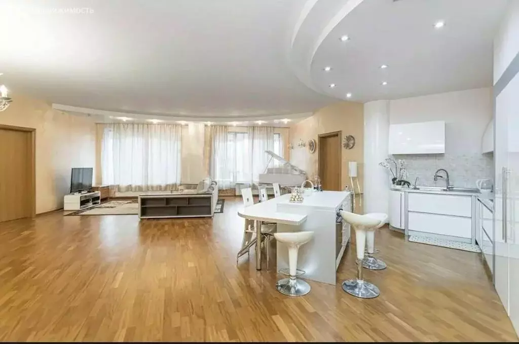 4-комнатная квартира: Москва, Можайское шоссе, 2 (232 м) - Фото 2