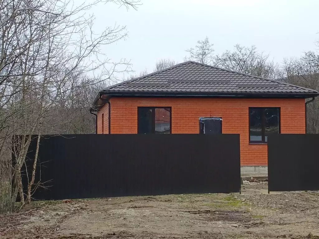 Дом в Краснодарский край, Северский район, Григорьевское с/пос, ... - Фото 1