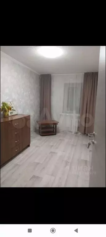Комната 12 м в 3-к., 4/4 эт. - Фото 0