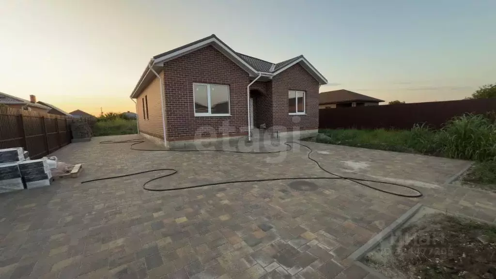 Дом в Краснодарский край, Краснодар Старокорсунская ст-ца, ул. ... - Фото 1