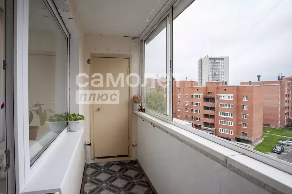 4-к кв. Кемеровская область, Кемерово ул. Сибиряков-Гвардейцев, 22а ... - Фото 2