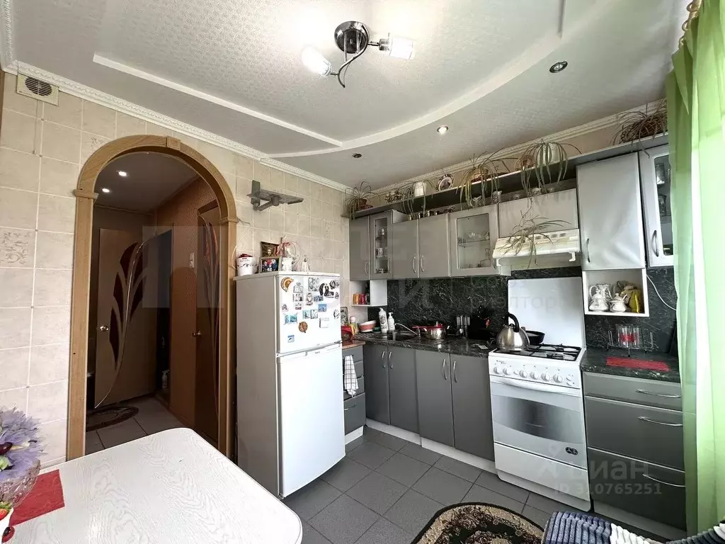 2-к кв. Новгородская область, Окуловский район, Угловское городское ... - Фото 1